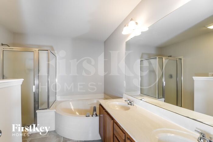 Building Photo - 106 Stewart Springs Dr