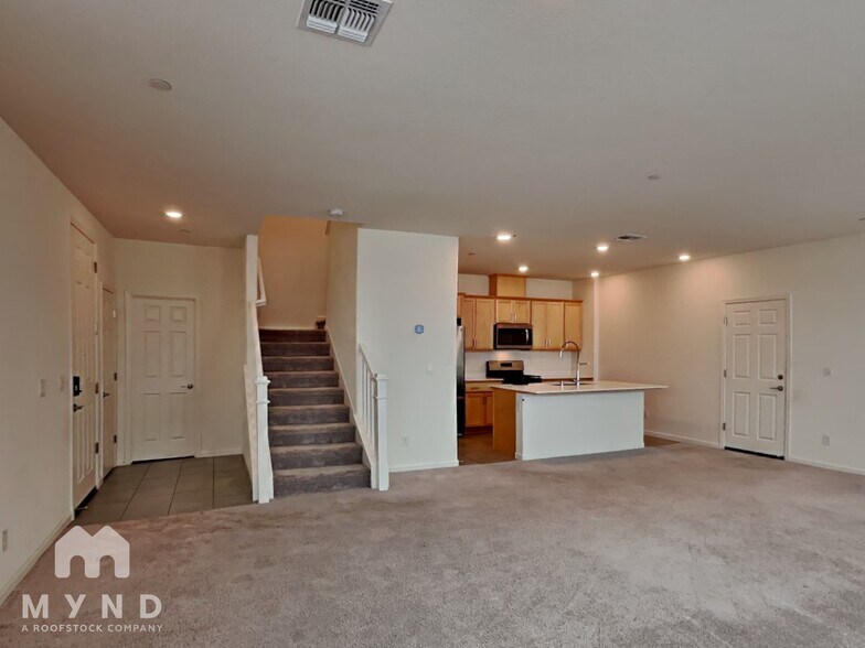 Building Photo - 8207 C Lopez Jr Wy