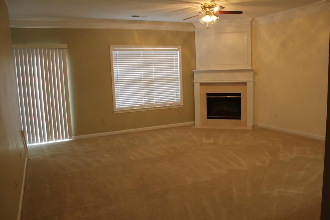 Building Photo - 1629 River Main Ct
