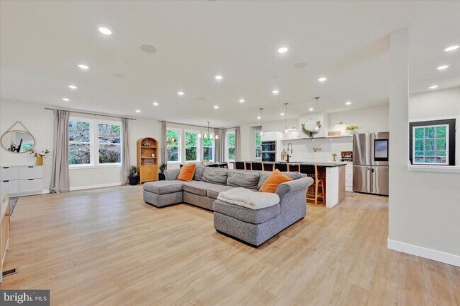 Building Photo - 5437 Glen Arm Rd