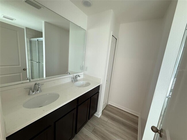 Building Photo - 10821 Ironwood Tree Wy