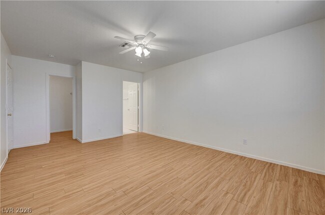 Building Photo - 8039 Teresita Ave