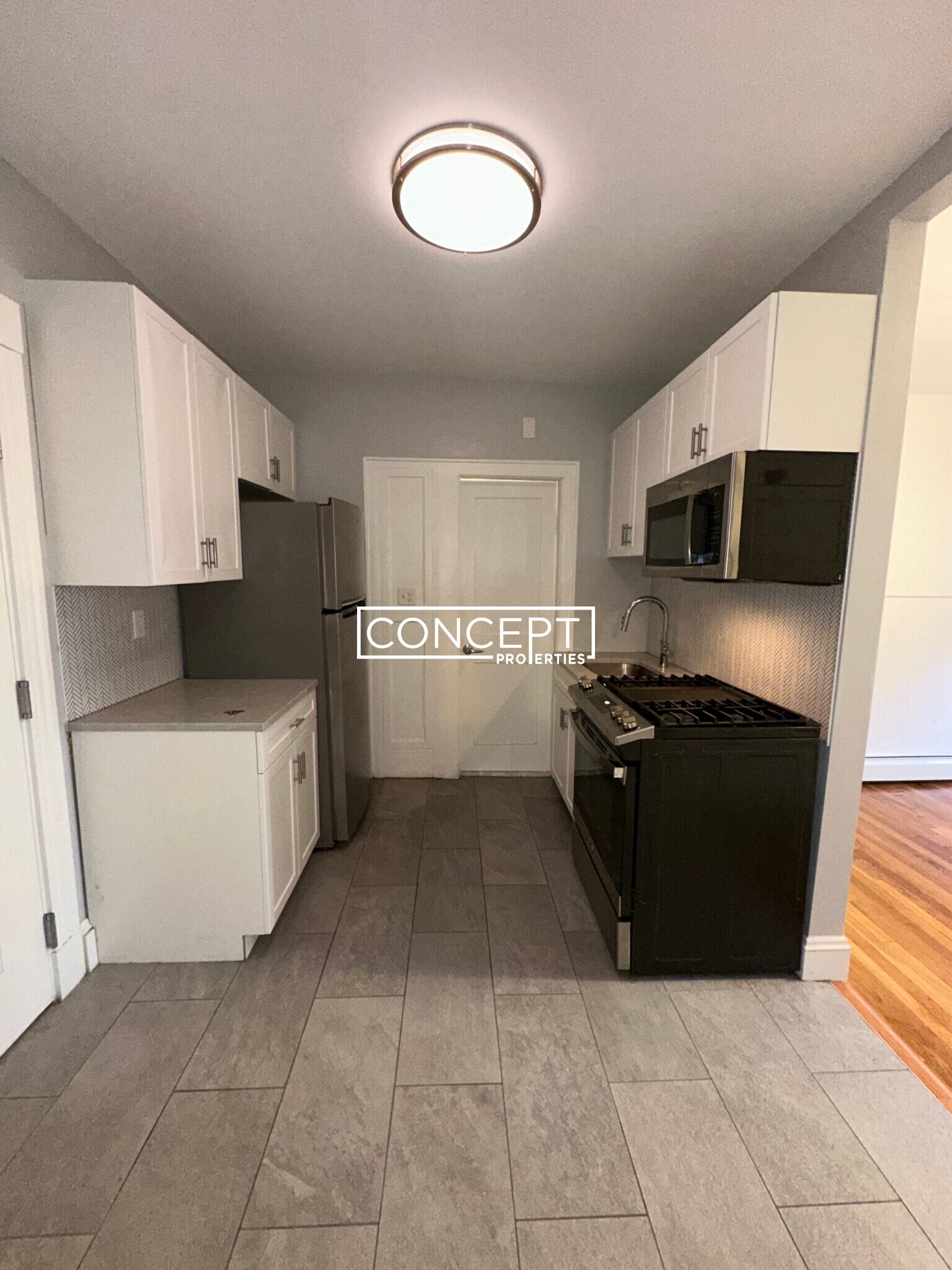 Building Photo - 229 Lafayette St