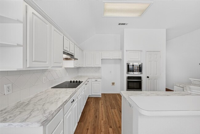 Building Photo - 7008 Jasper Dr