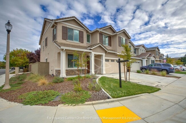 Building Photo - 3223 Le Bourget Ln