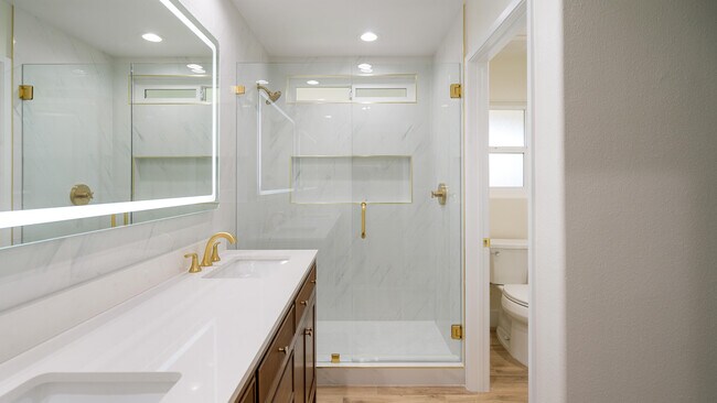 Building Photo - 48509 Calle Carmello