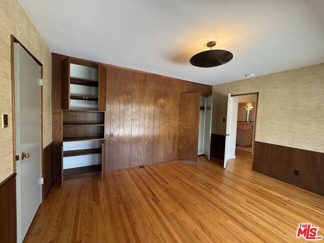 Building Photo - 11188 Ophir Dr