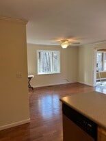 Building Photo - 8817 N Picture Ridge Rd