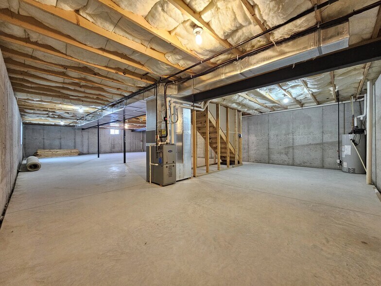 Building Photo - 13 Overlook Ln