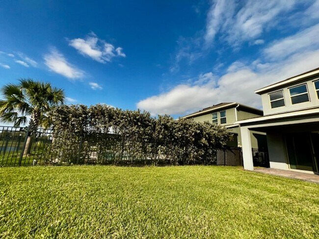 Building Photo - SPECTACULAR MODERN HOME!!Relaxing water views from the back of this beautiful home- MOVE IN Septe...
