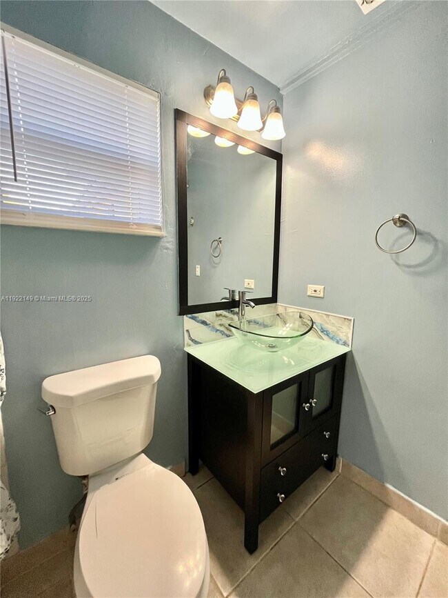 Building Photo - 6815 NW 14th St