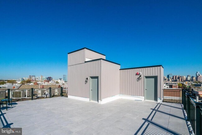 Building Photo - 1420 Point Breeze Ave