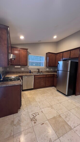 Building Photo - 3304 Forette Ln