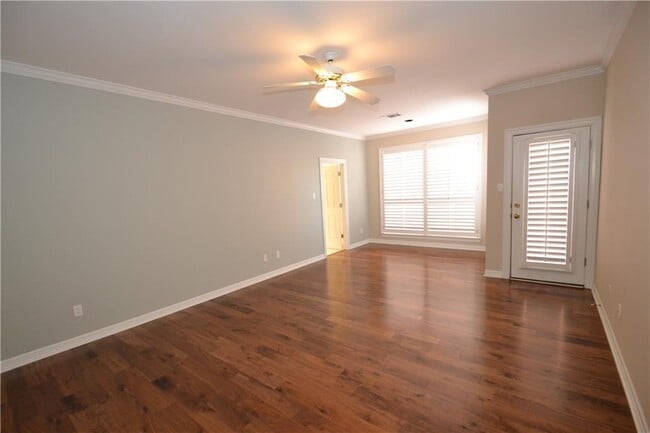 Building Photo - 5904 Cane Pace