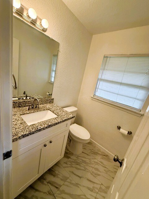 Building Photo - 7406 Janak Dr