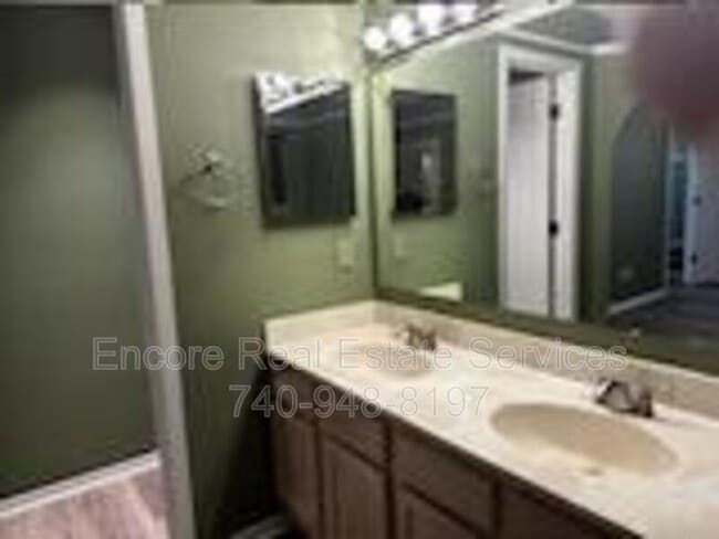 Building Photo - 5099 Bixford Ave