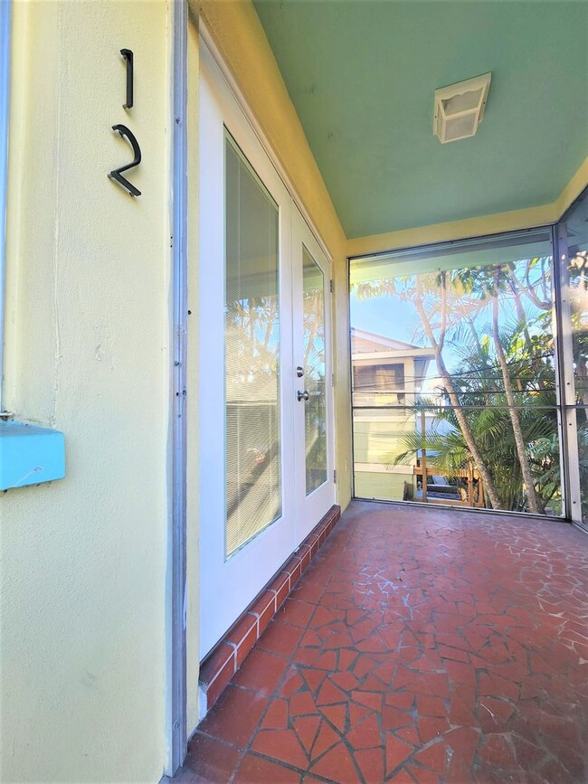 Building Photo - 5624 Gulfport Blvd S