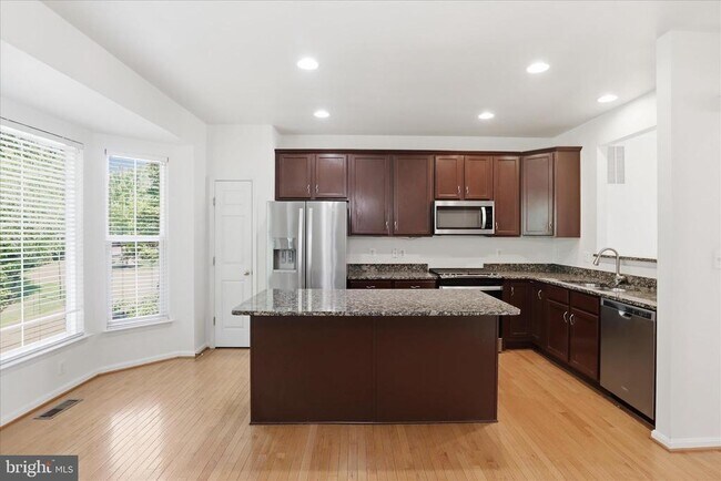Building Photo - 4951 Chaste Tree Pl