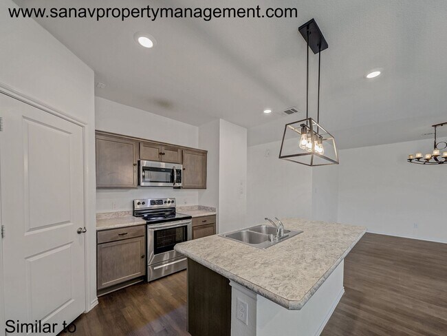 Building Photo - Spacious 4-Bedroom Home for Rent – 400 Wilson Way, Denton, TX