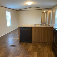 Building Photo - 115 English Ln