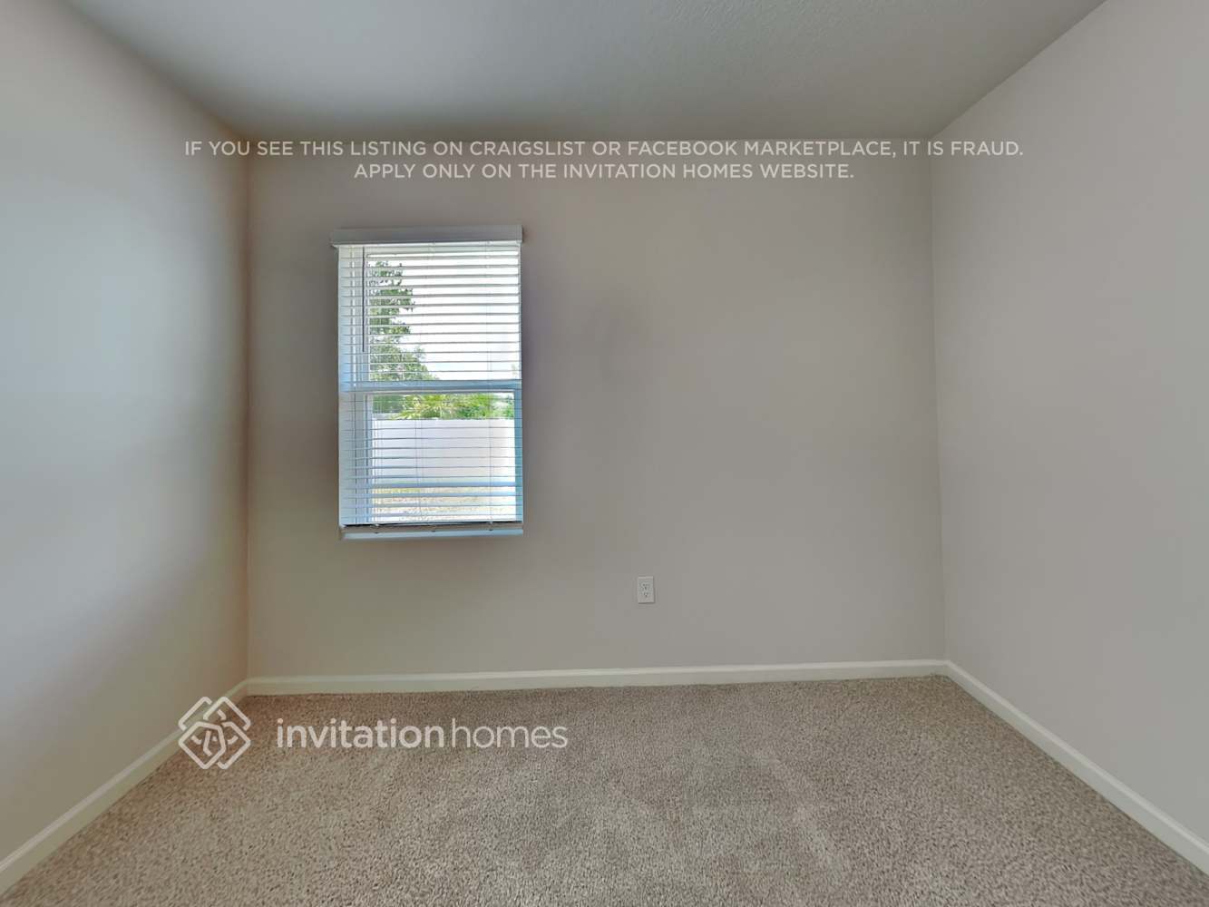 Building Photo - 1375 Valencia St SE