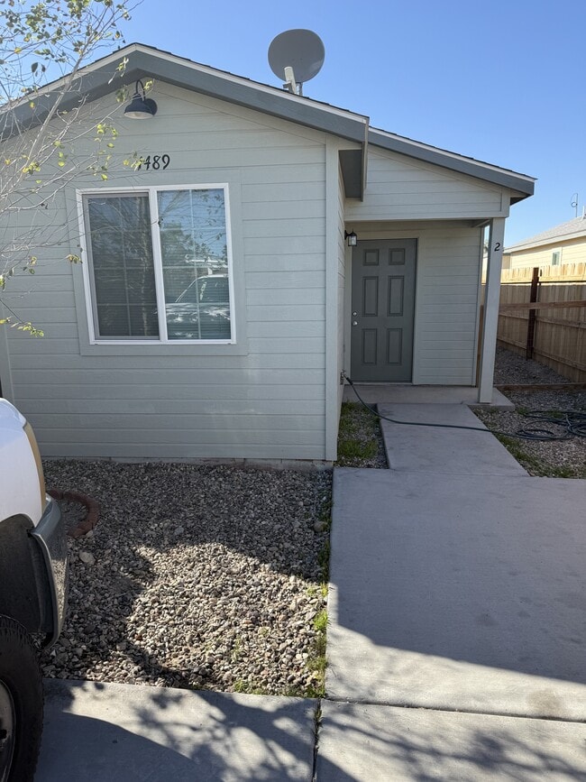 Building Photo - 1489 Church Dr