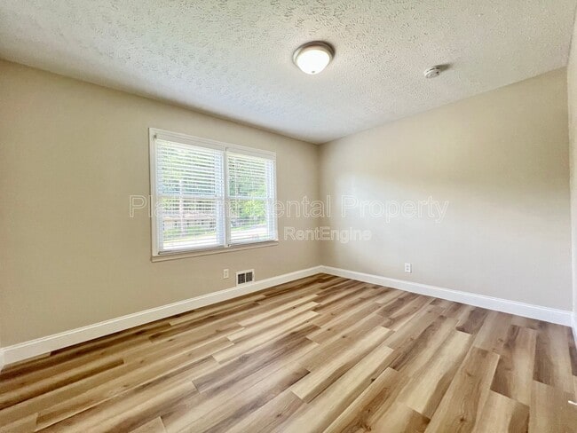 Building Photo - 1110 Washington Ave