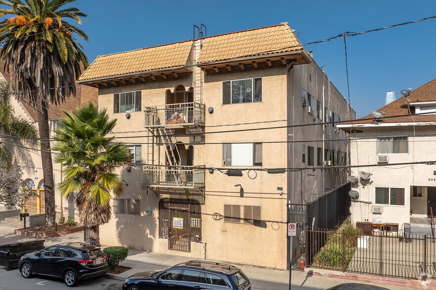 Building Photo - 647 18th St