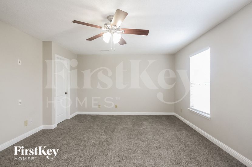 Building Photo - 1346 Alonzo Pl