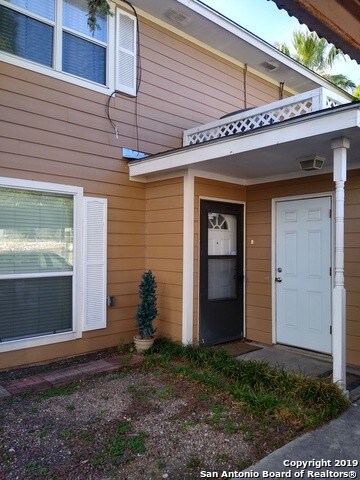 Building Photo - 7322 Oak Manor Dr