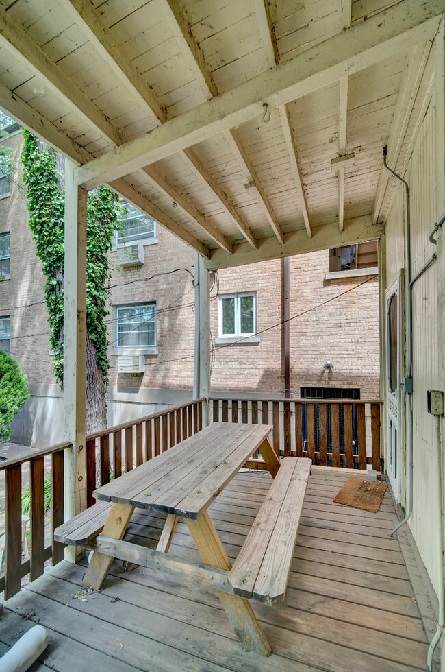 Building Photo - 2036 Sherman Ave