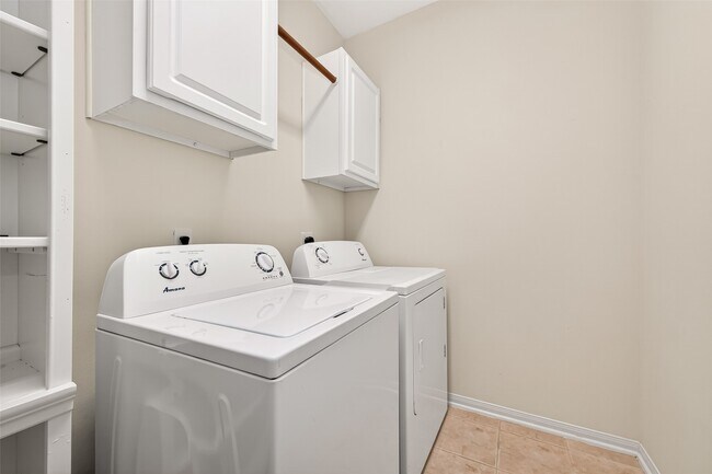 Building Photo - 23734 Indian Hills Way