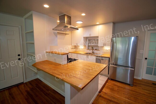 Building Photo - 3 Bed House in Northwest Fort Collins!