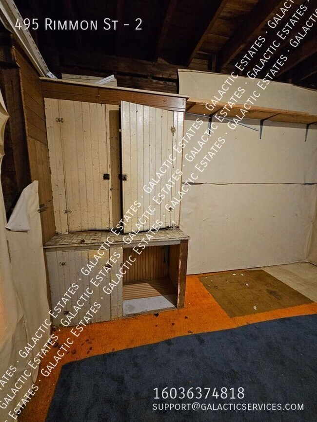 Building Photo - 495 Rimmon St