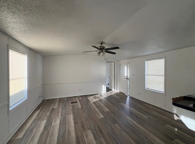 Building Photo - 1511 Jones St