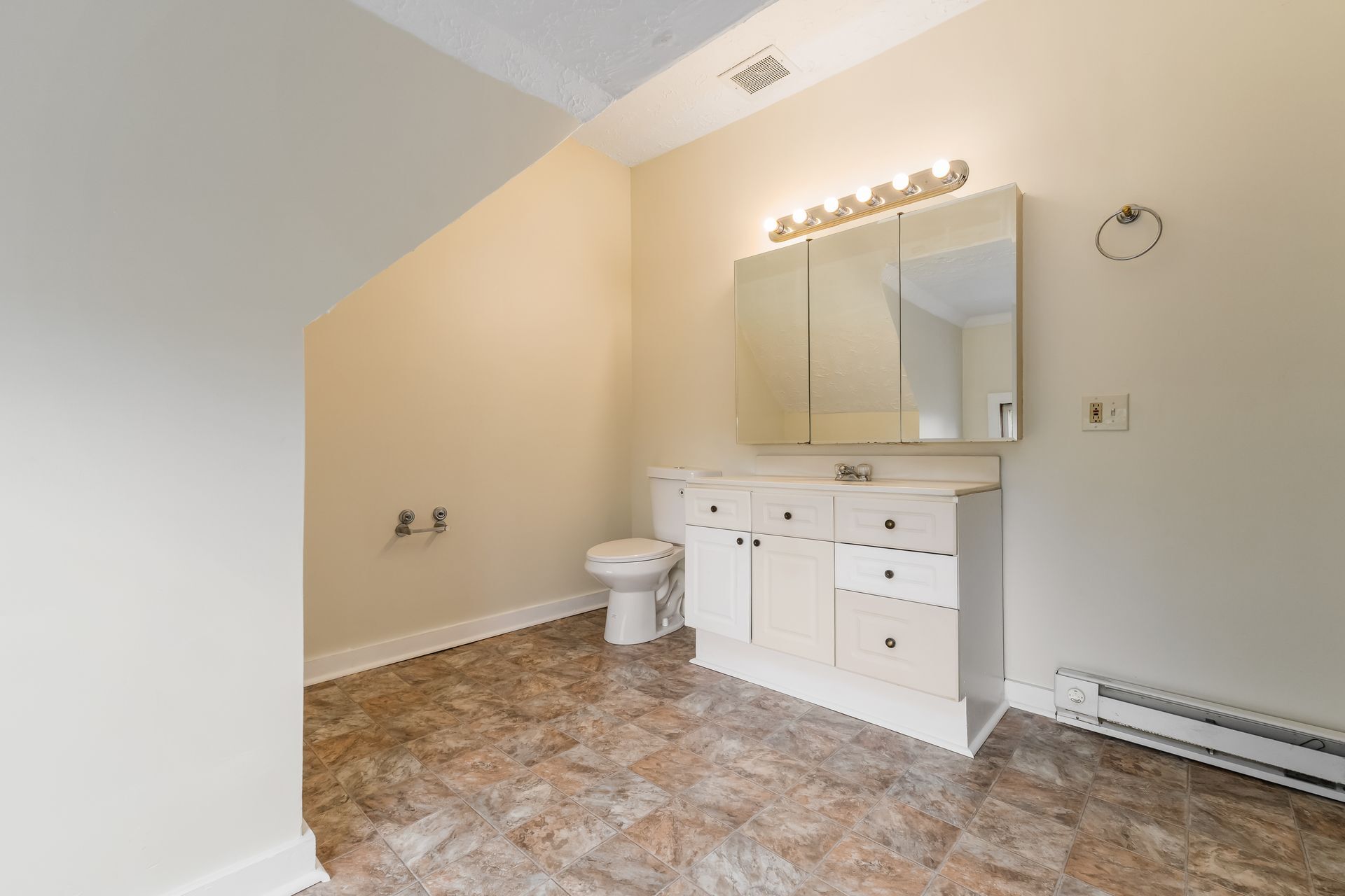 Building Photo - 277 S Champion Ave