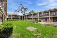 Building Photo - Baylor 2 Bedroom Condo