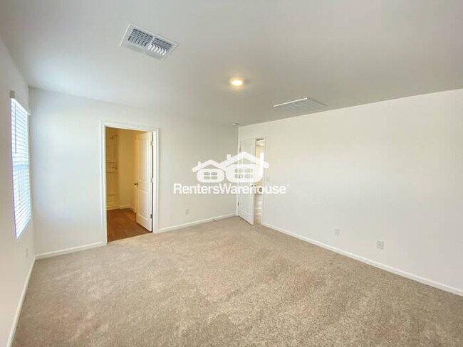 Building Photo - 4bed 2bath NEW build - Great layout w/ Gor...