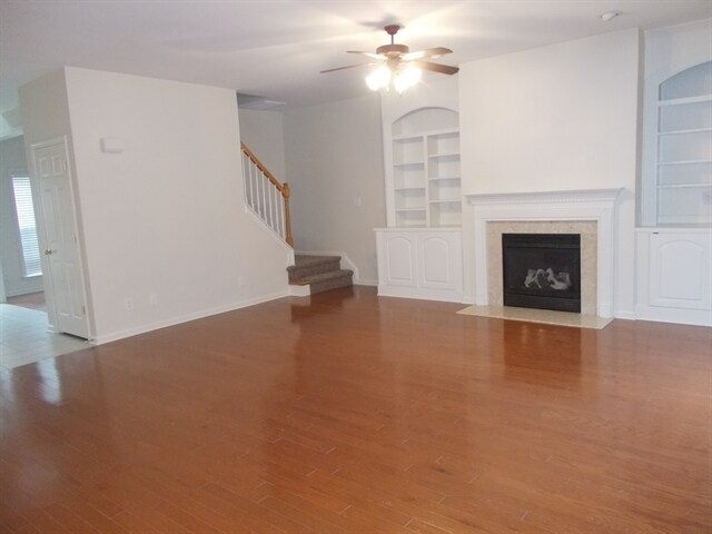 Building Photo - 225 Mott Rd