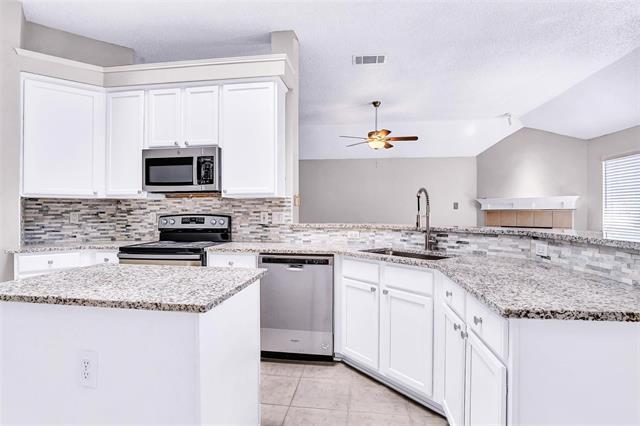 Building Photo - 11121 Covey Ln