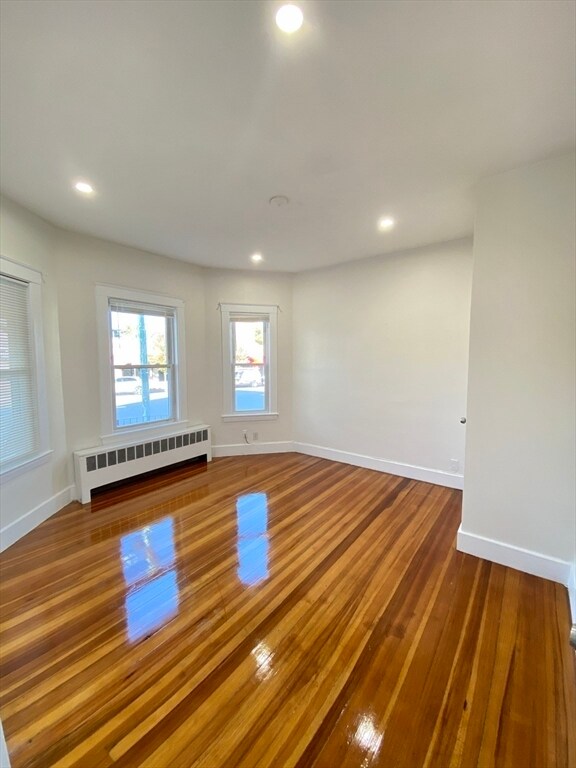 Building Photo - 258 Belmont St