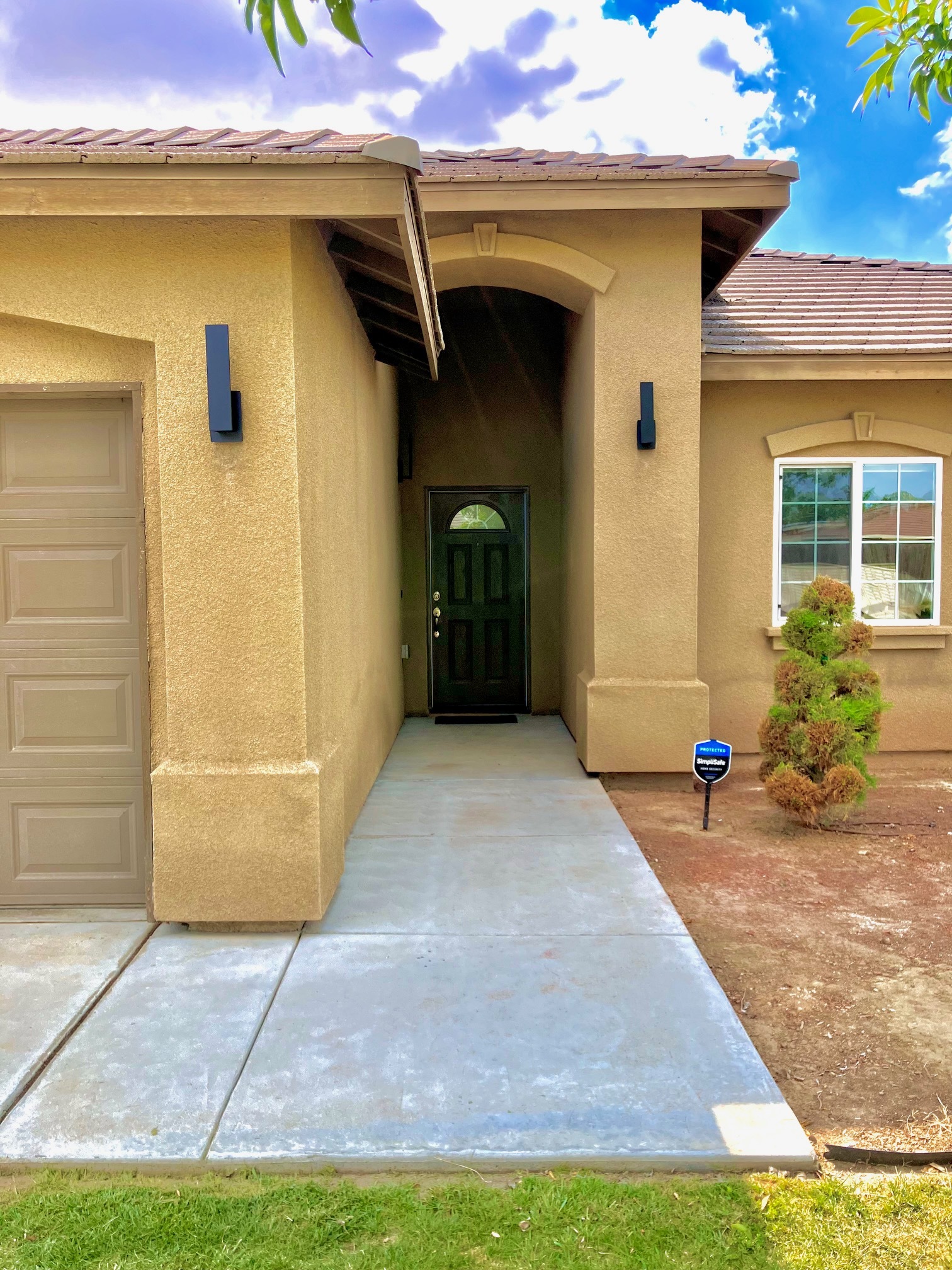 Entryway - 725 Costa Alyssa Ct