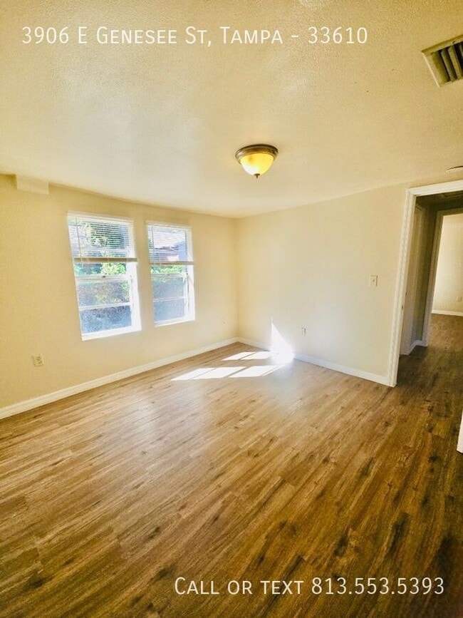 Building Photo - 3906 E Genesee St