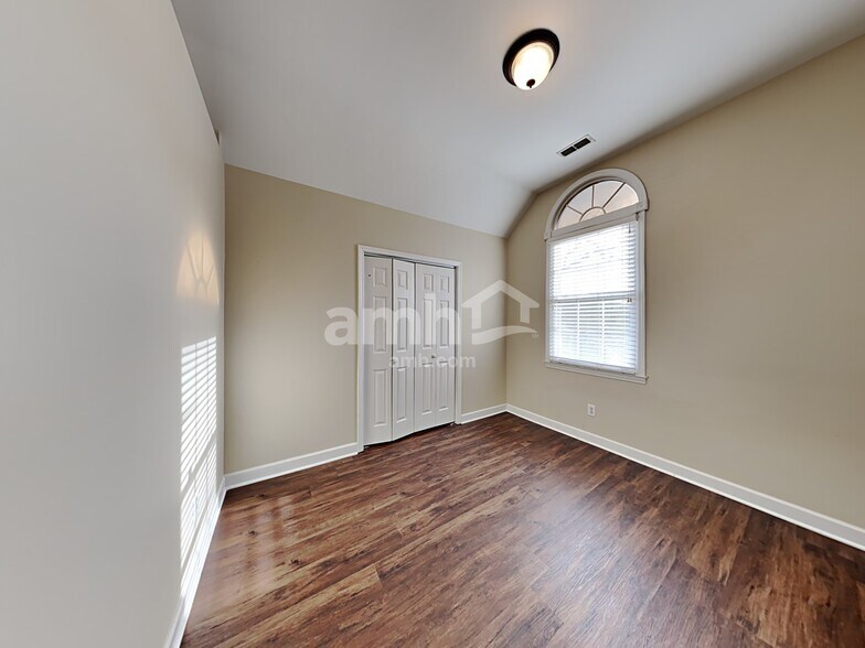 Building Photo - 3445 Harborwood Cir
