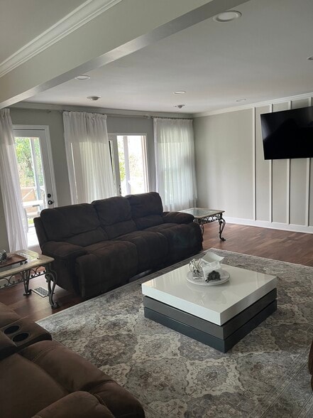 Family room - 9217 Shawnee Trl