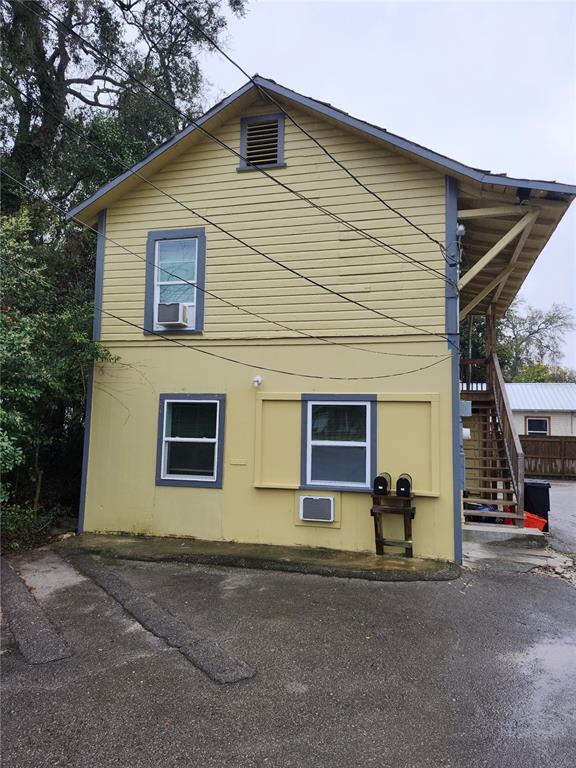 Building Photo - 421 NW 10TH Av