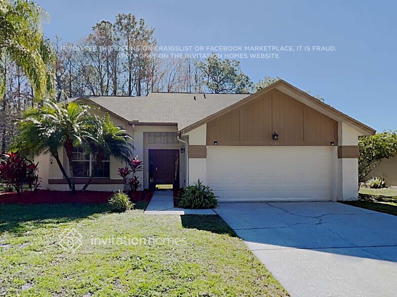 Primary Photo - 3242 Centerwood Dr