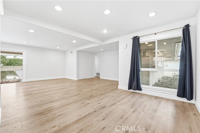 Building Photo - 1056 N Shaffer St