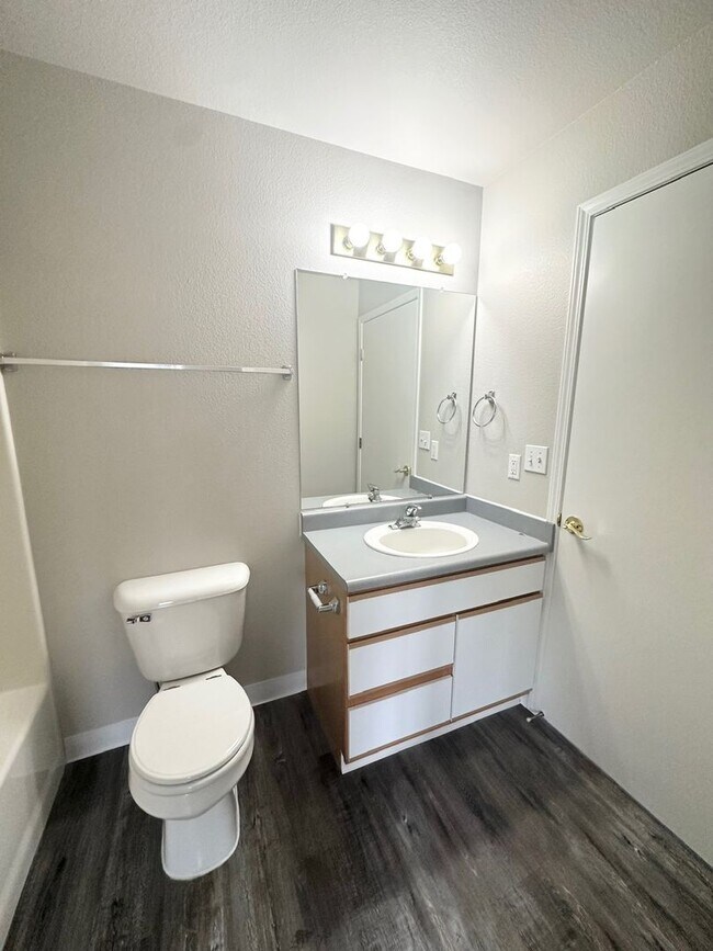 Building Photo - Fully renovated in 2025 2 bedroom, 2 bathroom ground floor apartment available soon.