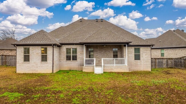 Building Photo - Stunning Sherwood Home in Quiet Cul-de-Sac | Modern Upgrades & Spacious Layout